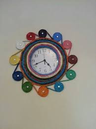 Puedes hacer la papelera con las medidas que necesites para adaptarse a tus necesidades reales, y luego puedes personalizarla como quieras. Reloj Rollito Papel Periodico Manualidades Artesania Con Papel Proyectos De Arte Reciclado