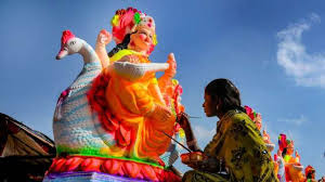 On basant panchami, hindus visit temples and pray to goddess saraswati, who is the goddess of knowledge, and celebrate the day as saraswati puja. Vasant Panchami 2020 Subh Muhurat Puja Vidhi Mantra For Saraswati Puja 2020