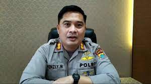 .minahasa menyusul meninggalnya kapolres minahasa akbp henzly monigkey sik msi, sabtu informasi yang diperoleh beritamanado.com, kapolres henzly moningkey meninggal dunia di rumah. 8rnetaky7tbypm