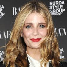 Mischa Barton Net Worth 2021 Height Age Bio And Facts