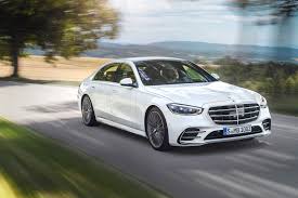 We comprehensively go over what's new and improved in this reveal story. Old Money Vs New Money How They D Spec The 2021 Mercedes Benz S Class Edmunds