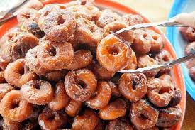 Keria gula melaka is a type of doughnuts that made of sweet potato and slicked with smoky gula melaka, malaysian palm sugar. Kuih Keria Recipe Uu Rumah