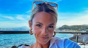 Everyone Is Sending Their Prayers To NFL Influencer Annie Agar. Read more  link in comment👇