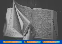 Apa Fungsi Kamus dalam Memahami Isi Bacaan? Manfaat dan Macamnya