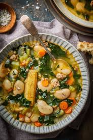 Kale And White Bean Soup Olive Mango Recipe In 2020 White Bean Soup Bean Soup Hearty Comfort Food
