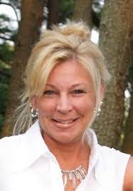 Donna Poplin's Instagram, Twitter & Facebook