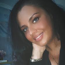 Laura Lagana in people