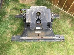 Talk to a hitch expert. Find More Price Drop Reese 5th Fifth Wheel Hitch With Rails For Sale At Up To 90 Off