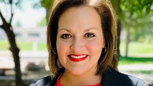 Donna Souder's Instagram, Twitter & Facebook