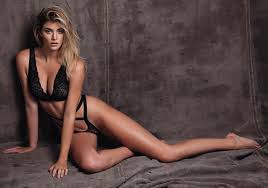 Sara Croce - Free pics, galleries & more at Babepedia