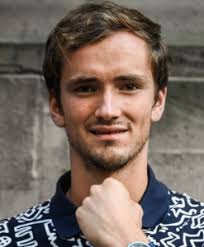 Stefanos vs tsitsipas, daniil medvedev, french open 2021, paris Daniil Medvedev Wiki Age Birthday Net Worth Wife Family Facts Ranking Height Biography