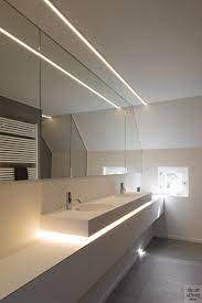 hedendaagse villa qtd badkamer badkamer verlichting badkamer wastafel