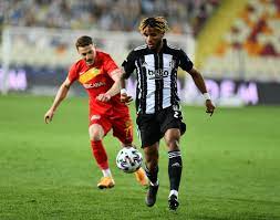 He is 23 years old from france and playing for beşiktaş in the turkey süper lig (1). Besiktas Comes Out As Winner In Eventful Week Daily Sabah