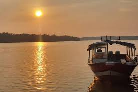 Yüzyılda kuala langat ve ardından klang 'e taşındı. From Kuala Lumpur Kuala Selangor Countryside Signature Placepass