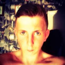 elliot lynch (@elliotlynch)