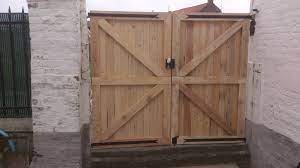All About Diy The Magazine For Home Garden Bosch Diy Pallet Gate Side Yard Gate Farm Door