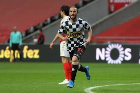 Omar sebastián pérez (born 29 march 1981 in santiago del estero) is an argentine football midfielder who plays for santa fe in colombia. Sebastian Perez Anoto En La Derrota De Boavista Ante Braga En Portugal Seleccion Colombia Yo Soy Mundial