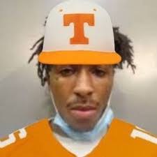 Jay Weise's Instagram, Twitter & Facebook