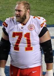 Gegen eine kaution durfte der star der kansas city chiefs die einrichtung aber wieder verlassen. Mitchell Schwartz Wikipedia