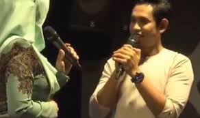 Download lagu jerat percintaan siti nurhaliza mp3. Video Dato Siti Nurhaliza Ingin Khai Bahar Nyanyikan Lagu Jerat Percintaan Lentoq Habes Berita Steady