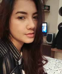 Hasil gambar untuk CANTIK INDO