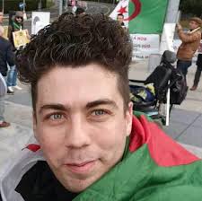 🔴شهادة الرائد لخضر بورقعة على #ياسف_سعدي الذي كان يقوم بالوشاية بالمجاهدين  من سجنه❗ رغم تعدد الشهادات إلا أن البعض لا يزال يحاول تبرير خيانة ياسف سعدي  ولا يبرر الخيانة ولا يدافع على