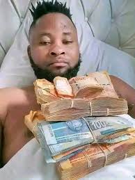 How much do you need right now to buy your children Christmas 🎄please be  honest not more that R20 000 🎄