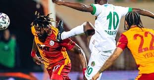 İşte maçın canlı skoru ve ilk 11'leri ile kadroları. E38su5ahmhe0om