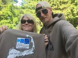 We'd like to highlight two extraordinary people. Mark and Kim ...