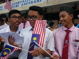 Banyak pengajaran dan cerita yang boleh disampaikan di dalam satu video. Facebook