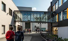 Nå må du senke farten ved nordseter skole. Nordseter Skole Enerhaugen Arkitektkontor