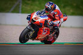 Pembalap pramac ducati, johann zarco secara brilian berhasil menyegel posisi terdepan dalam sesi kualifikasi motogp jerman edisi kali ini. Cbbvwoeehynz4m