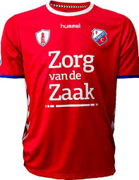 Get the latest fc utrecht news, scores, stats, standings, rumors, and more from espn. Fc Utrecht 2017 18 Heimtrikot