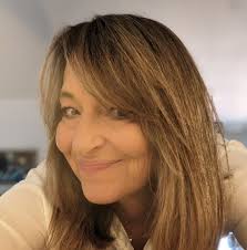 Anyone tried Mayco Lava Rock with a cream/white to recreate this glaze  combo?