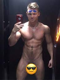 Jaden Storm on X: Full nude pic and short vid of me stroking in the  tanning bed on t.co6ShhqHejOK t.coUBQemRtLaW  X