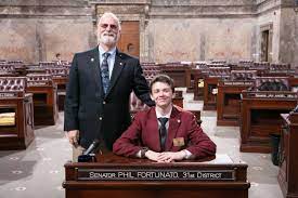 Working With Me In Olympia - Become A Senate Page - Phil Fortunato