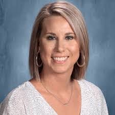 Kari Mcdonnell's Instagram, Twitter & Facebook