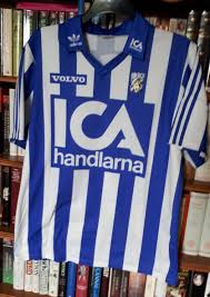 They have won 1 and drawn 3; Ifk Goteborg Home Fussball Trikots 1999 2000 Sponsored By Ica