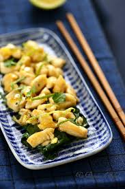Poulet Saute Au Citron Et Au Gingembre Un Dejeuner De Soleil Recette Poulet Citron Saute De Poulet Recette Asiatique