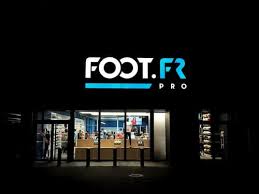 Liste des joueurs, remplaçants, postes, numéros, entraîneur et staff. Foot Fr Boutique De Foot Maillot Survetement Chaussures Ballons