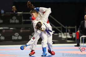 Plank und karate fliegt 2024 in paris wieder aus dem olympischen programm. Bronze Fur Bettina Plank Karate Oberosterreich