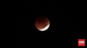 Gerhana bulan total adalah gerhana bulan di mana semua bagian banteng akan ditutupi oleh bayangan bumi, sehingga bulan akan tampak tertutupi. Lokasi Dan Waktu Lihat Gerhana Bulan Penumbra Sore Ini