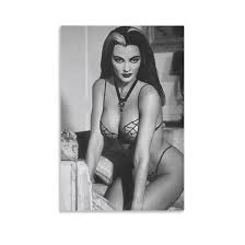 Yvonne De Carlo: Her naked legacy in photos