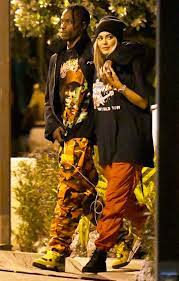 Travis scott is getting all kinds of attention right now thanks to his gq cover with baby mama (and global powerhouse) kylie jenner. Free Download Kylie Jenner And Travis Scott Relationship Timeline 2000x3129 For Your Desktop Mobile Tablet Explore 20 Travis Scott 2018 Wallpapers Travis Scott 2018 Wallpapers Travis Scott Wallpapers Travis Scott Rodeo Wallpapers