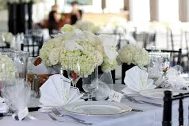 Kết quả hình ảnh cho cẩm tú cầu nhiều màu