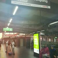 The station is part of the extension of ampang and sri petaling lines extension project that saw the addition of 17.7 kilometres of elevated track to serve 11 new stations. Rapidkl Putra Heights Ph21 Kj37 Lrt Station S Bahnhof