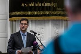 Az átadót vasárnap délután tartották kisvárdán, a helyi református templomban. Balog Zoltan Reformatus Lelkesz Kapta Iden A Tokes Dijat Galeria