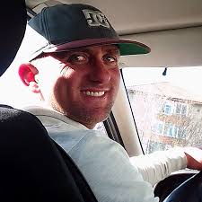 🔴⚫ 𝐁𝐢𝐧𝐞 𝐚𝐢 𝐯𝐞𝐧𝐢𝐭, 𝐆𝐚𝐛𝐫𝐢𝐞𝐥 𝐓𝐨𝐦𝐚! 🤝 Clubul nostru îl  prezintă pe 𝐆𝐚𝐛𝐫𝐢𝐞𝐥 𝐓𝐨𝐦𝐚, 𝐧𝐨𝐮𝐥 𝐚𝐧𝐭𝐫𝐞𝐧𝐨𝐫  𝐩𝐫𝐢𝐧𝐜𝐢𝐩𝐚𝐥, deținător al licenței UEFA A. Cu o experiență vastă în  fotbalul românesc, Gabriel Toma a