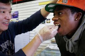 Grill maker's bling comes from the heart