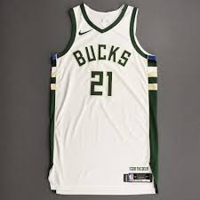 Breathable , quick dry please read size chart carefully,there is offical size chart.if we send correct size but buyer by choose wrong size we won't accpet this kind dispute.chest size is measured by the. Jrue Holiday Milwaukee Bucks Kia Nba Tip Off 2020 Game Worn Association Edition Jersey Bucks Debut Scored 25 Points Nba Auctions